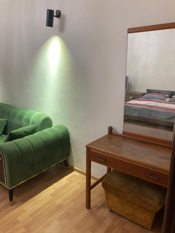 Apartment Kostava 10 Batoumi Extérieur photo